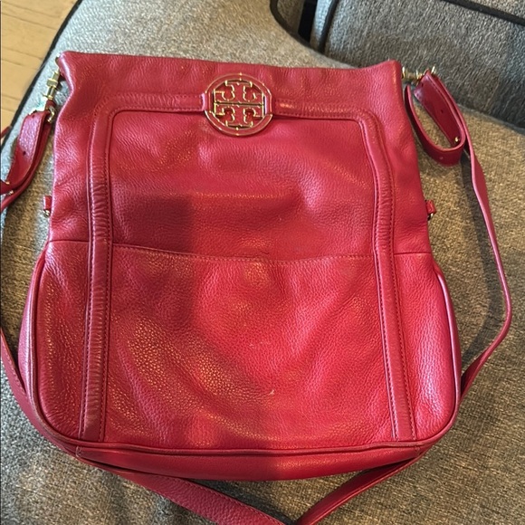 COPY - Tory Burch Red Leather Crossbody Bag with Structured Design - Picture 1 of 6